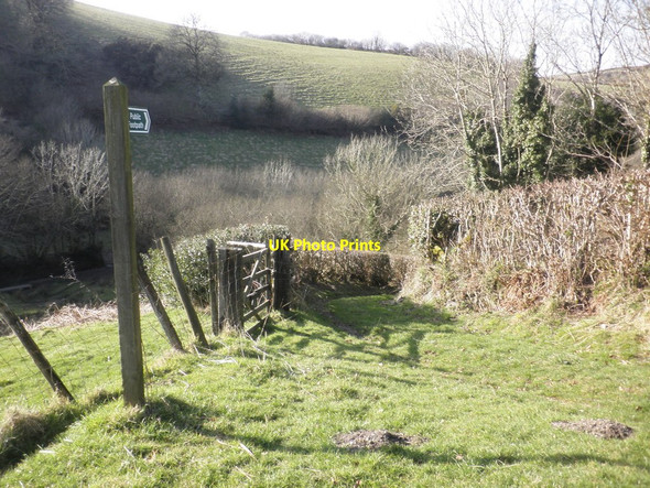 Photo 6"x4" Inviting footpath to Stone Cross Bottreaux Mill c2013