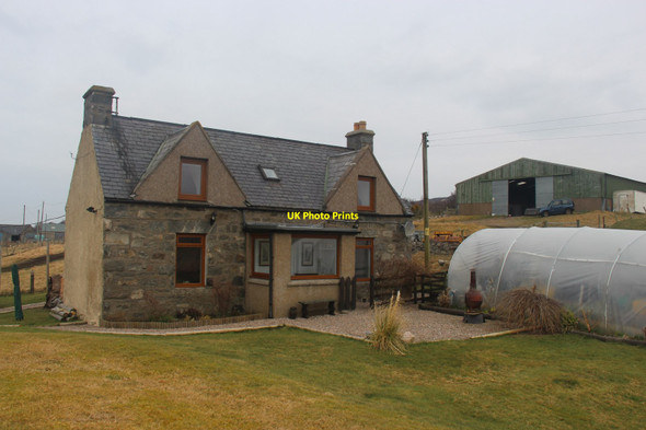 Photo 6"x4" Skelpick near Bettyhill, old stone cottage Skelpick c2013