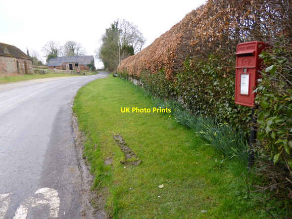 Photo 6"x4" Roke Farm, postbox Bere Regis c2013