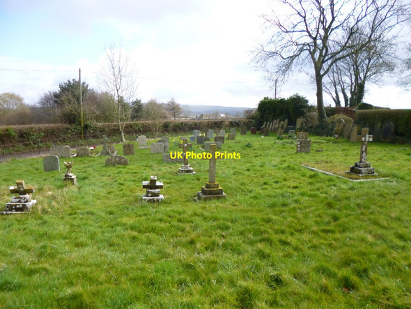 Photo 6"x4" Mappowder, churchyard Mappowder c2013