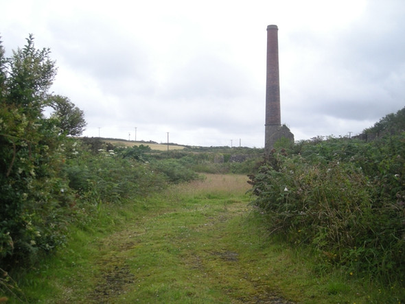 Photo 6"x4" Chimney in a field Amalebra c2008