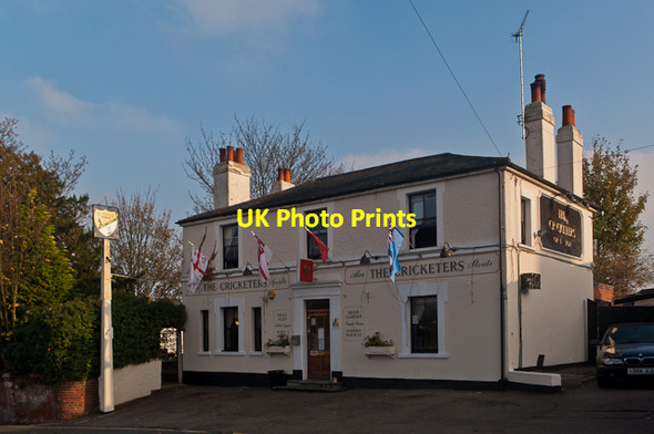 Photo 6"x4" The Cricketers Orpington c2011