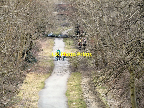 Photo 6"x4" Users of the Trans Pennine Trail Hyde\/SJ9494 c2013