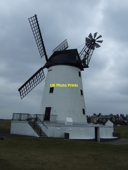 Photo 6"x4" Lytham Windmill Saltcotes c2013