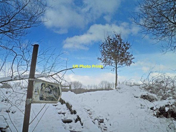 Photo 6"x4" Snowy footpath near Worsbrough reservoir Worsbrough c2013