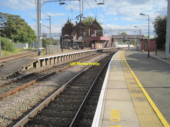 Photo 6"x4" Stone railway station Stone\/SJ9034 c2012
