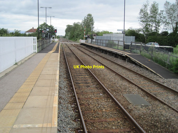 Photo 6"x4" Kempston Hardwick railway station Kempston Hardwick c2012