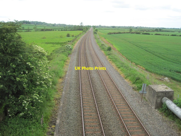 Photo 6"x4" Crawley railway Halt (site) Church End\/SP9536 c2012