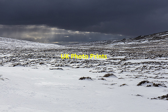 Photo 6"x4" Above the Allt na Duinish Sgurran Dearg c2013