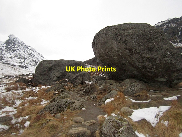 Photo 6"x4" Narnain boulders Succoth\/NN2905 c2013