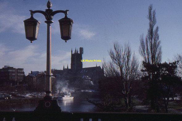 Photo 6"x4" Worcester Cathedral from the Severn Bridge Worcester c1990 P1