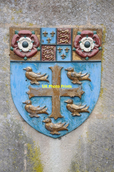 Photo 6"x4" Coat of Arms at Pershore Abbey Pershore c2013 P1