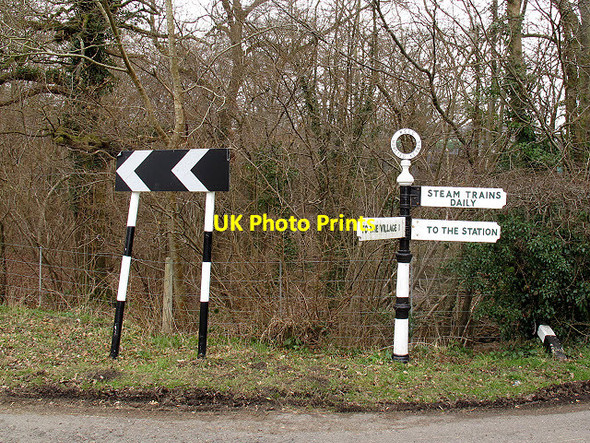 Photo 6"x4" Horsted Keynes station approach Cinder Hill\/TQ3729 c2013