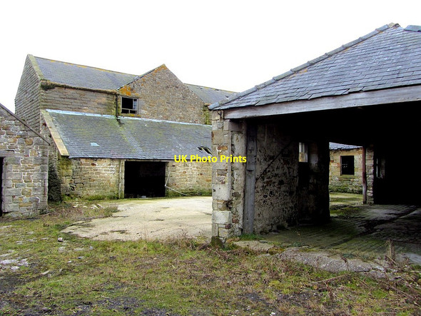 Photo 6"x4" Outbuildings, Welton Farm Harlow Hill\/NZ0768 c2013