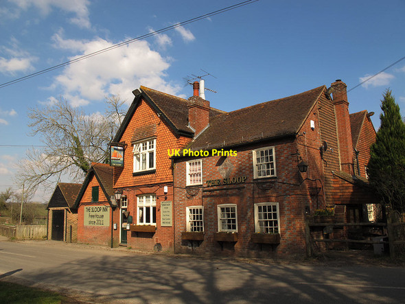Photo 6"x4" The Sloop Inn at Freshfield Mill  Scayne's Hill c2013