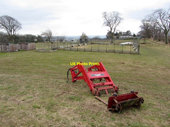 Photo 6"x4" Animal pens near Newton Hall Newton Hall\/NZ0365 c2013