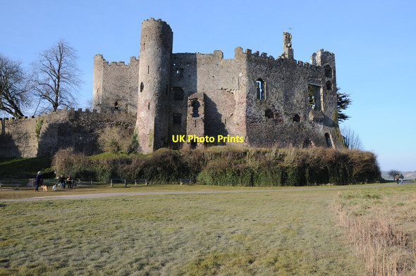 Photo 6"x4" Laugherne Castle Laugharne c2013