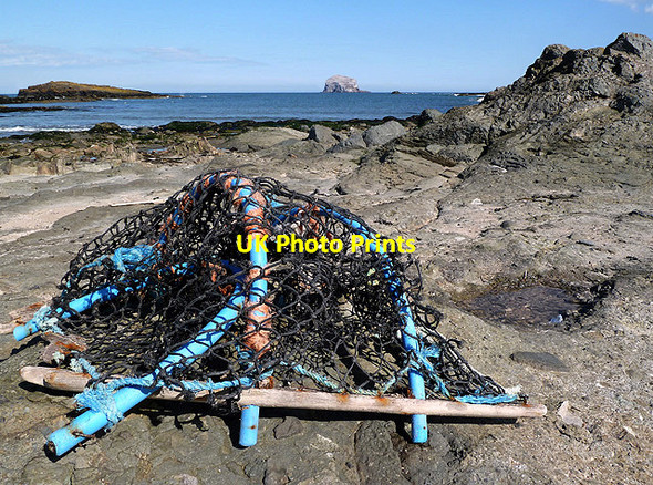 Photo 6"x4" A washed-up creel at The Leithies North Berwick c2013