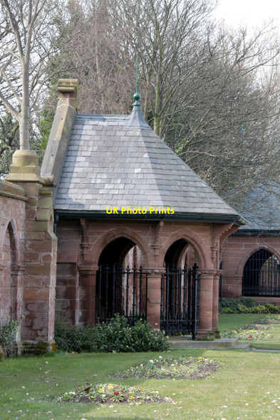Photo 6"x4" Shelter on the terrace Liverpool c2013
