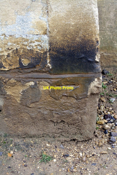 Photo 6"x4" Weathered benchmark on North Lodge, Parks Road Oxford\/SP5106 c2013