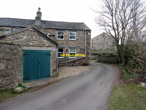 Photo 6"x4" Narrow lane, Soulby Soulby\/NY7411 c2013