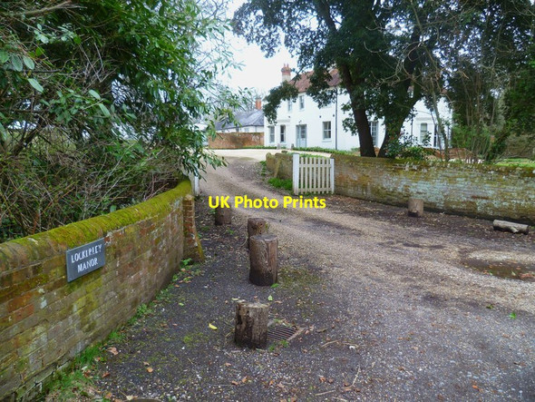 Photo 6"x4" Entrance to Lockerley Manor Butt's Green\/SU3026 c2013