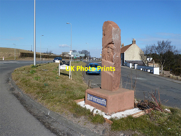 Photo 6"x4" A sculpture at Burnmouth Burnmouth\/NT9561 c2013