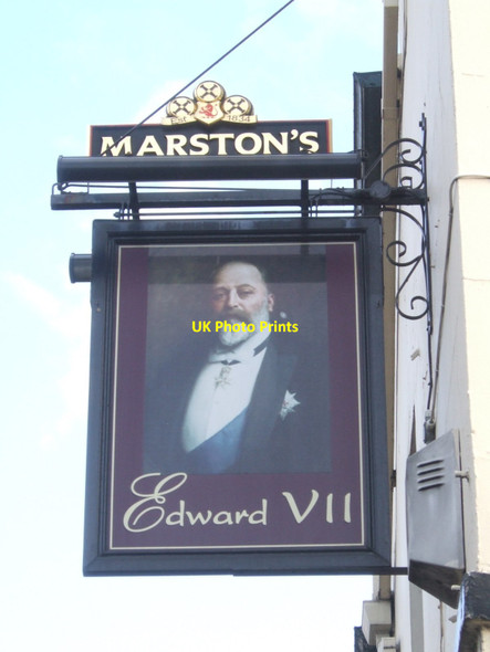 Photo 6"x4" Edward VII pub sign York\/SE5951 c2013