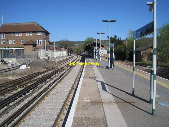 Photo 6"x4" Oxted railway station, Surrey Hurst Green\/TQ3951 c2011