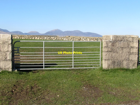 Photo 6"x4" Field gate on the Ballyveaghbeg Road Ballymartin c2011