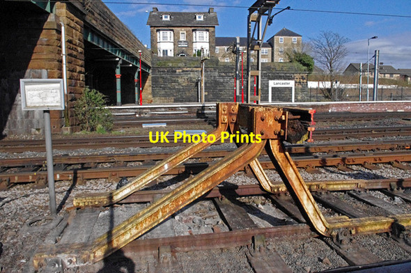 Photo 6"x4" Lancaster Station Lancaster c2013