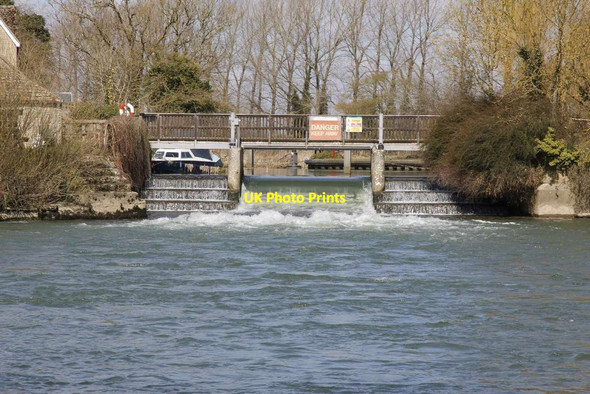 Photo 6"x4" Buscot Weir Lechlade on Thames c2013