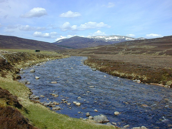 Photo 6"x4" The Dee above White Bridge Chest of Dee c2005