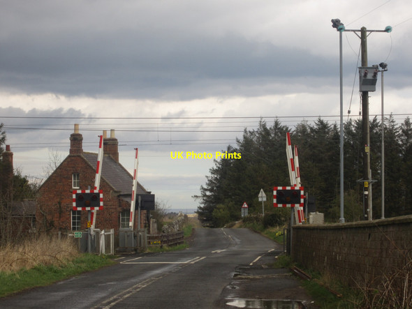 Photo 6"x4" Cragmill Level Crossing Belford\/NU1033 c2013