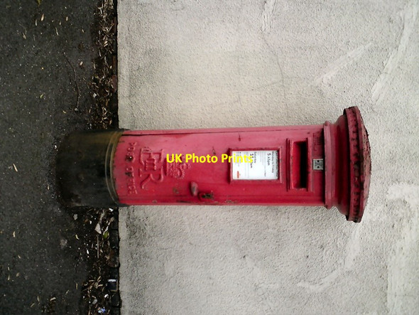 Photo 6"x4" E II R Postbox SK14 31 Hyde\/SJ9494 c2013