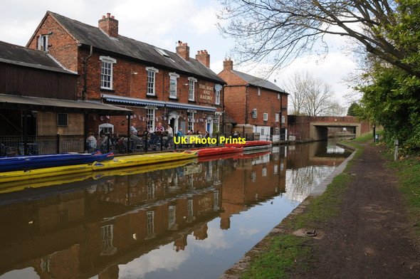 Photo 6"x4" The Boat and Railway, Stoke Prior Stoke Prior\/SO9467 c2013