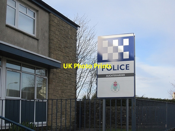 Photo 6"x4" Police station sign Auchterarder c2013