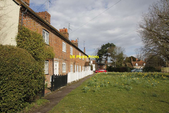 Photo 6"x4" Cottages on the Forty Cholsey c2013