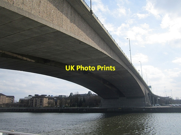 Photo 6"x4" Kingston Bridge Glasgow c2013