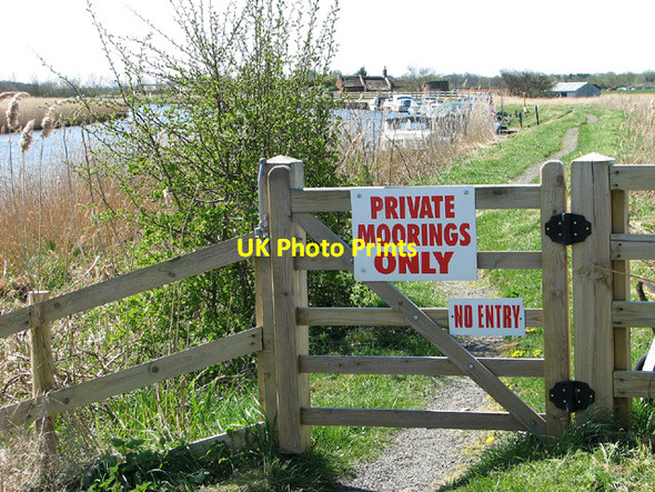 Photo 6"x4" Private moorings by the River Bure, Acle Fishley\/TG4011 c2013