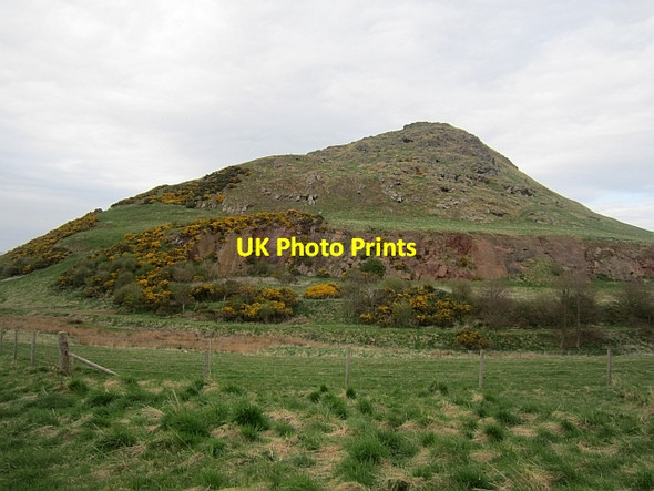 Photo 6"x4" Quarry, North Berwick Law North Berwick c2013