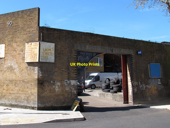 Photo 6"x4" Lions Tyres, Silwood Street Deptford\/TQ3677 c2013