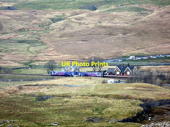 Photo 6"x4" A Carlisle bound train leaves Ribblehead Station Ribble Head\/SD7779 c2013