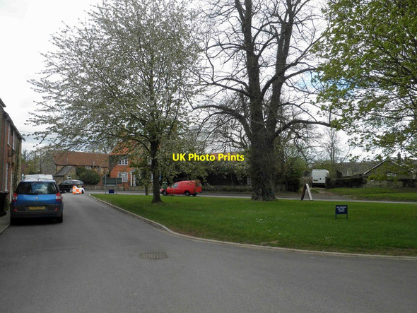 Photo 6"x4" The Green Fulbeck Fulbeck\/SK9450 c2013