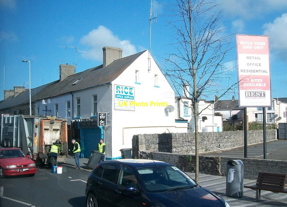 Photo 6"x4" Newry and Mourne Council Binmen at work in Monaghan Street Newry c2013