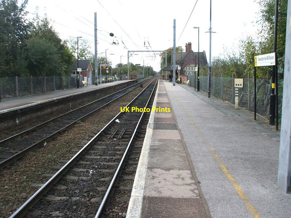 Photo 6"x4" Newton-le-Willows railway station Newton-Le-Willows\/SJ5895 c2009