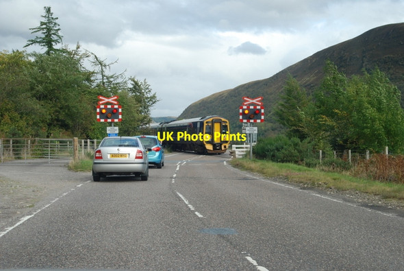 Photo 6"x4" The Railway Crosses The Road Balnacra c2010