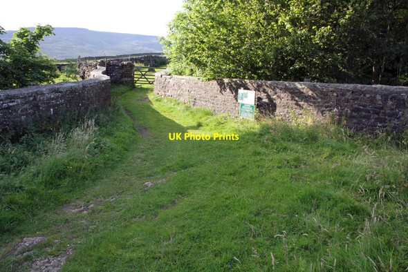 Photo 6"x4" Hell Gill Bridge looking NW Grisdale c2012