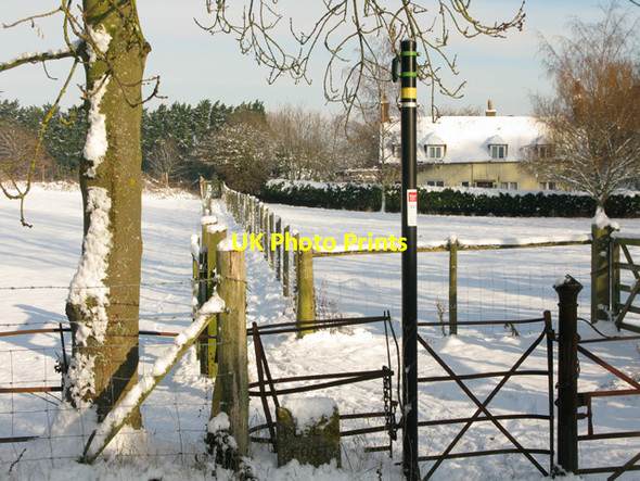 Photo 6"x4" Footpath between two paddocks off Brook Street Buttsole c2010