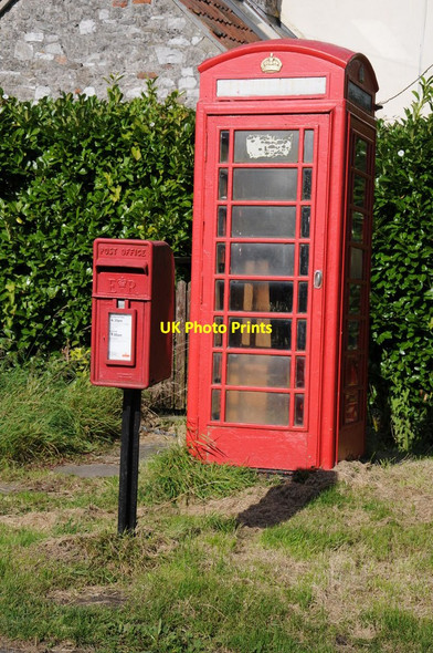 Photo 6"x4" Telephone box and post box Rockhampton c2012